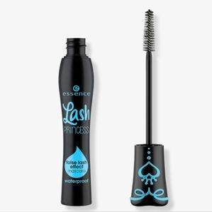 Waterproof mascara in black- Lash Princess by Essence
